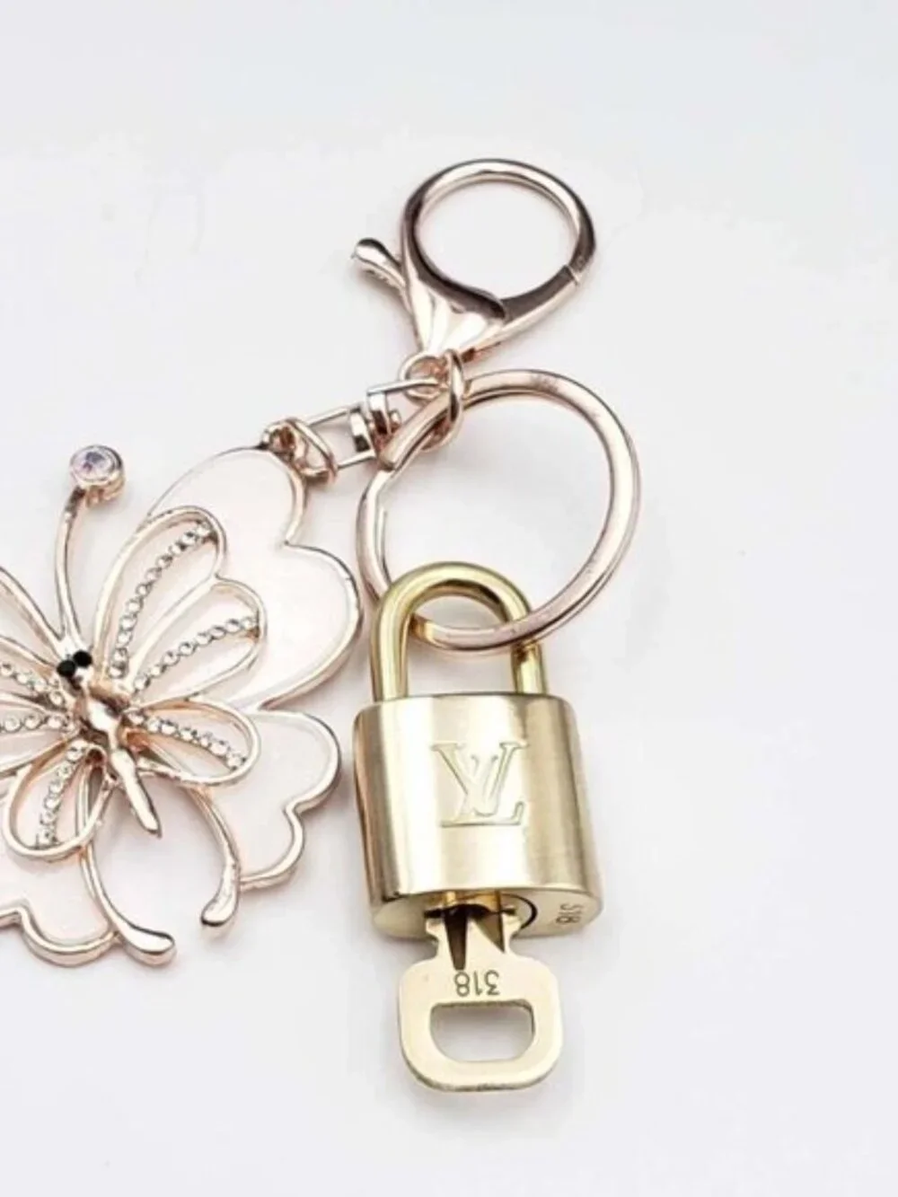 Authentic Louis Vuitton Gold Lock 🔒 Unbranded Butterfly Keychain Bag Charm LV